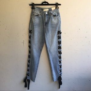 mom jeans